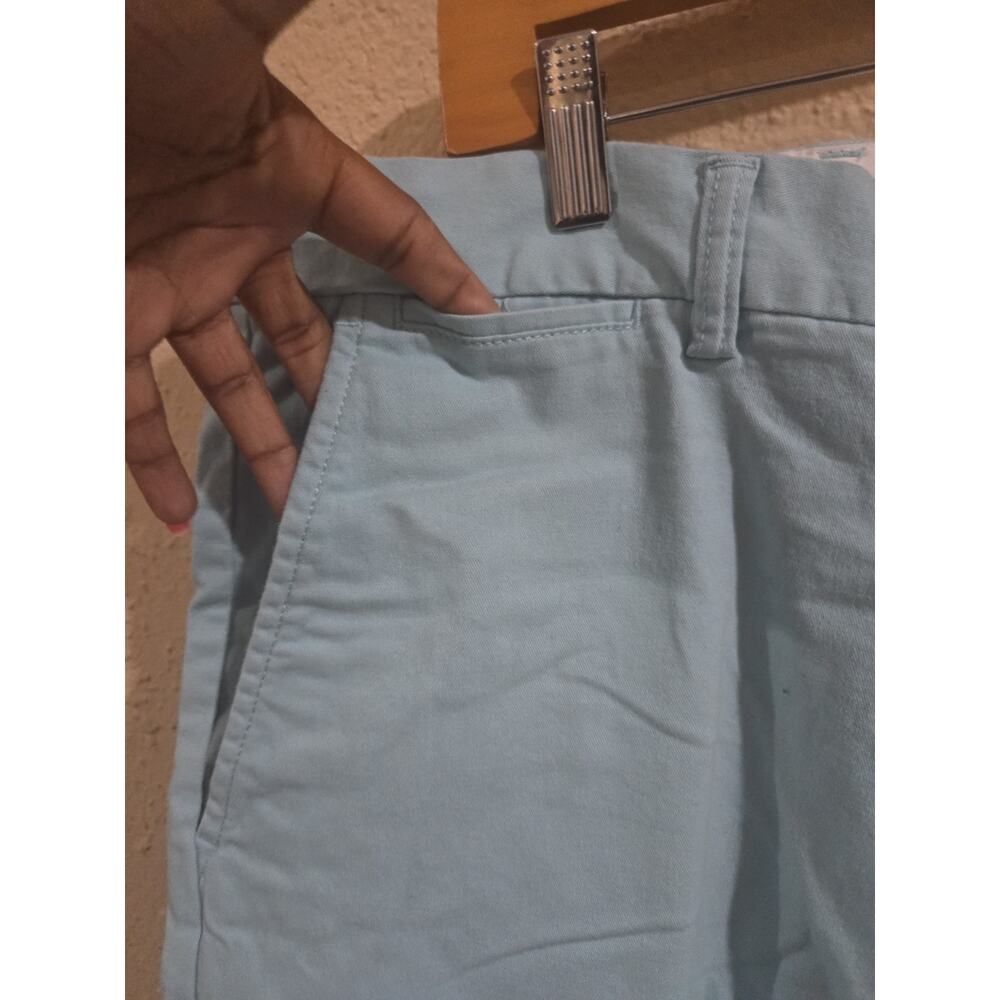 Old Navy Slim Built In Flex Mens Shorts, Light Blue, Size 36 - Picture 6 of 9